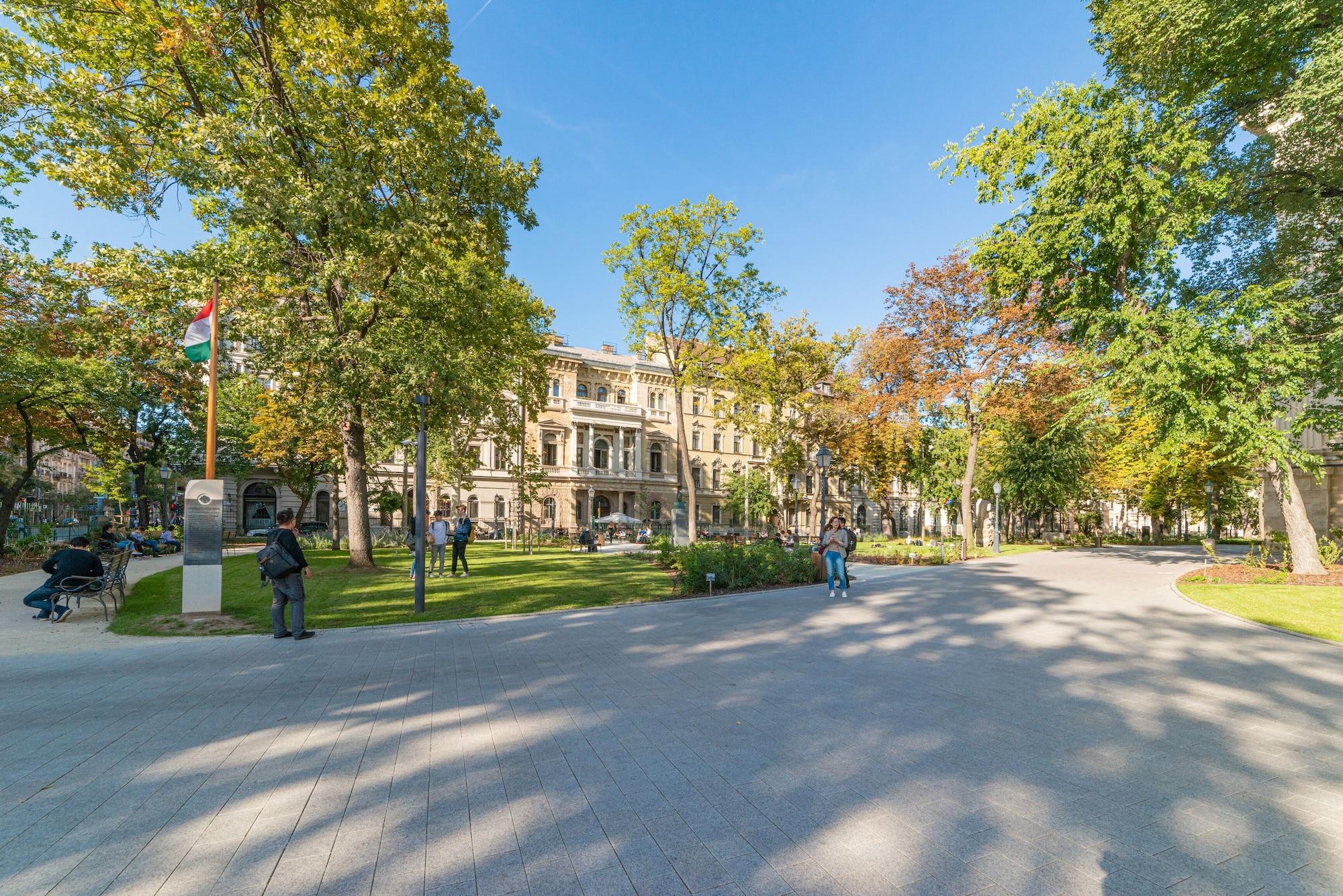 Budapest Museum Central Eksteriør bilde