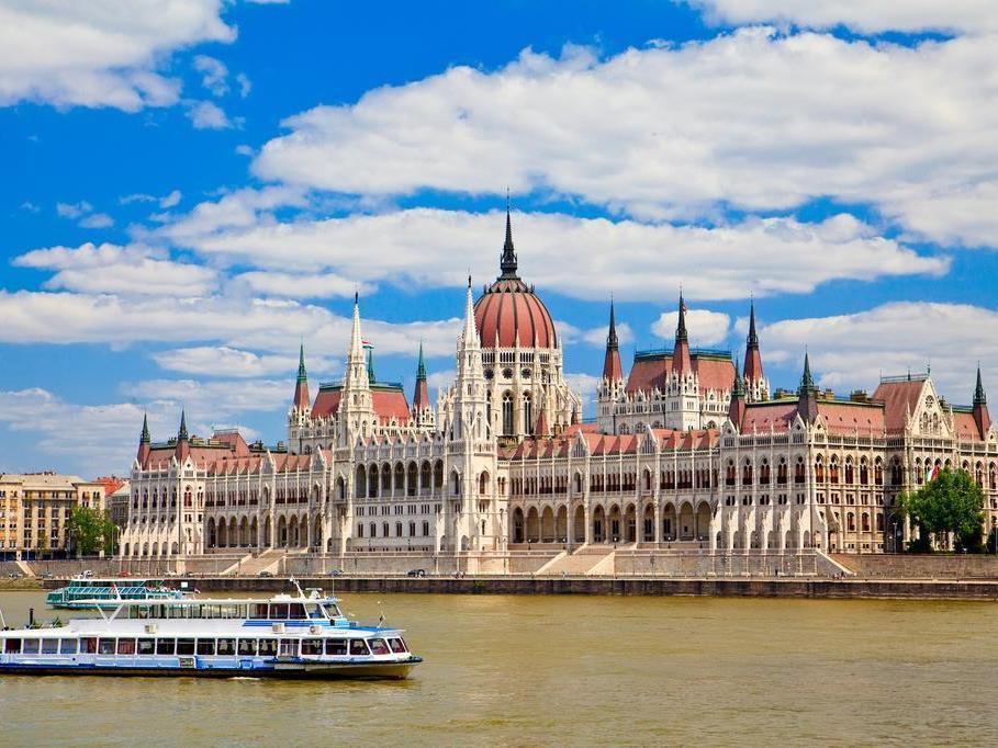 Budapest Museum Central Eksteriør bilde