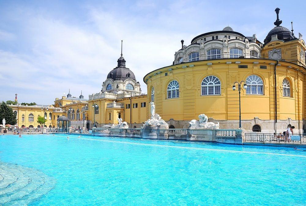 Budapest Museum Central Eksteriør bilde